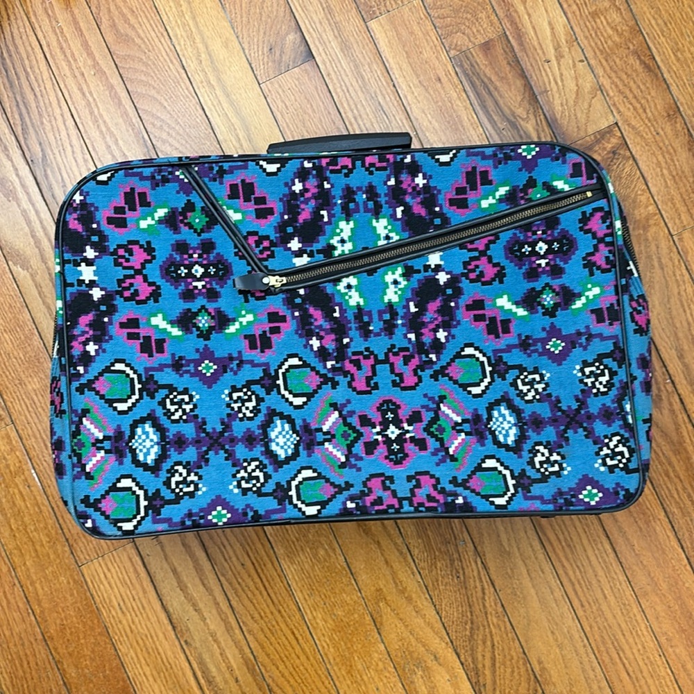 Vintage 70s Suitcase